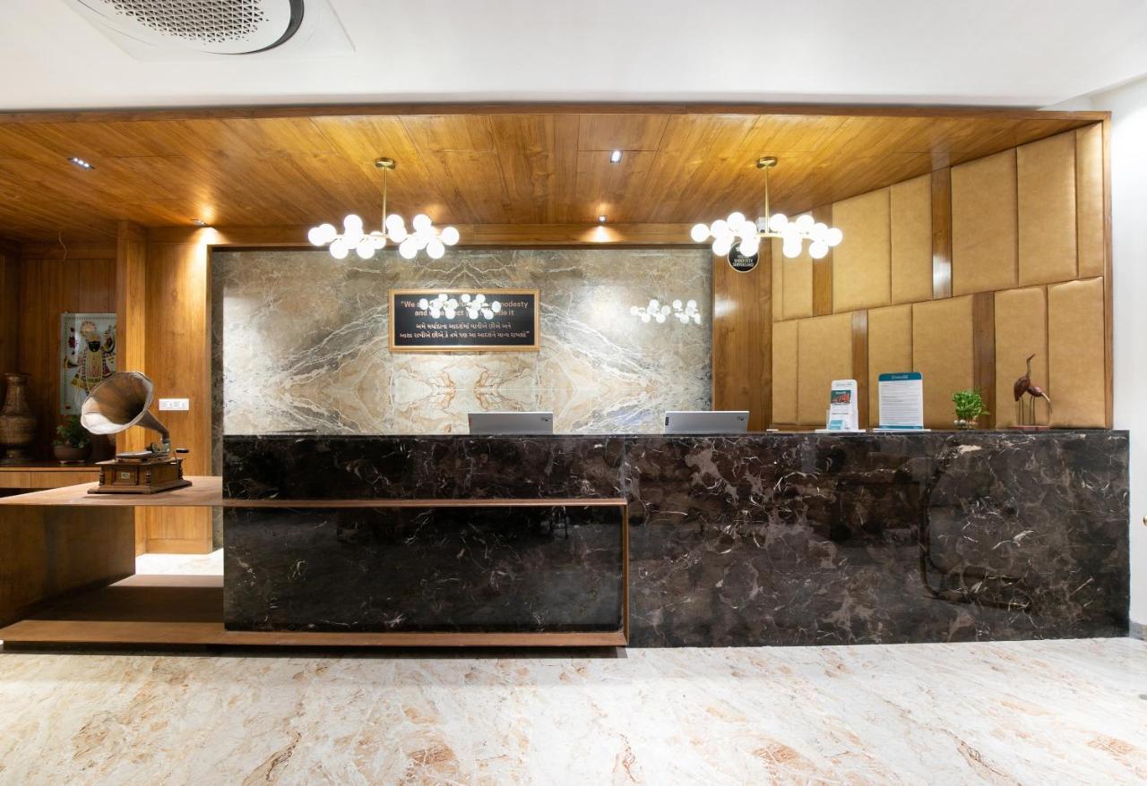 Palette - Hotel Welcome Kadi 外观 照片