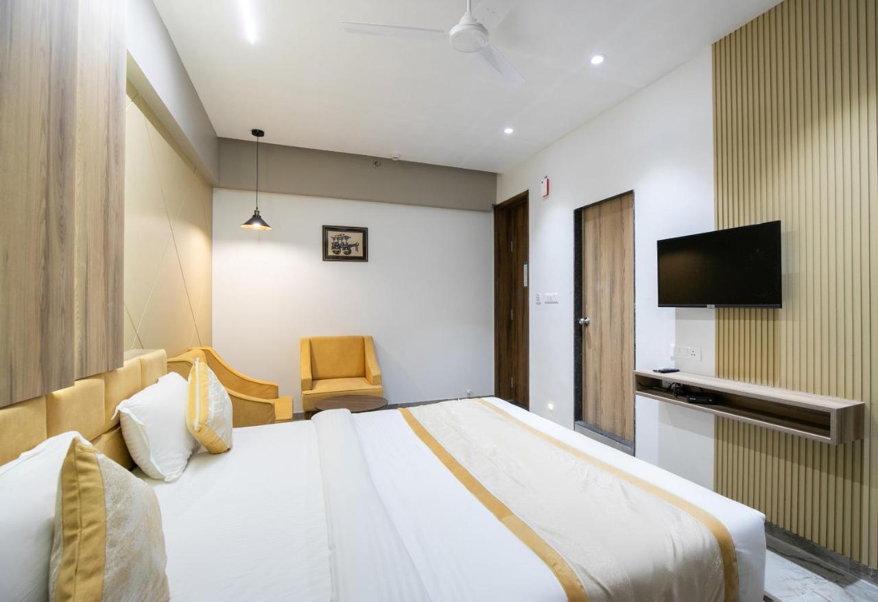 Palette - Hotel Welcome Kadi 外观 照片