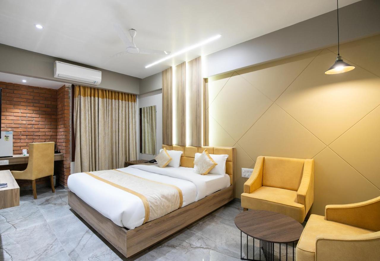 Palette - Hotel Welcome Kadi 外观 照片
